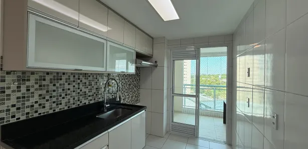 Apartamento com 3 Quartos para alugar, 113m² no São Jorge, Manaus