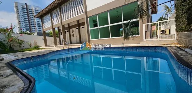 Casa de Condomínio com 3 Quartos à venda, 449m² no Adrianópolis, Manaus