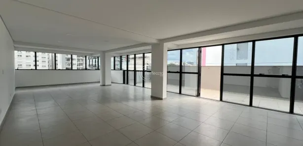 Sala Comercial para alugar, 56m² no Nossa Senhora de Lourdes, Caxias do Sul