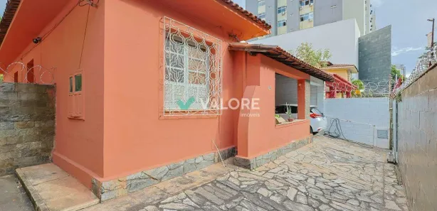 Imóvel Comercial com 4 Quartos para alugar, 380m² no Santa Efigênia, Belo Horizonte
