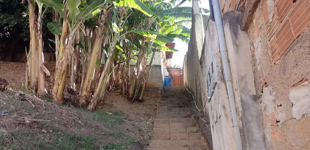 Casa com 2 Quartos à venda, 360m² no Ipê, Belo Horizonte