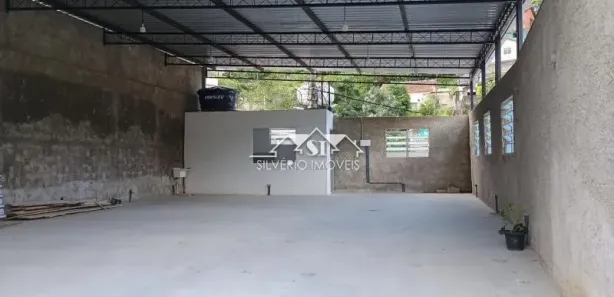 Galpão/Depósito/Armazém para alugar, 140m² no Cascatinha, Petrópolis