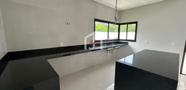 Casa de Condomínio com 4 Quartos à venda, 215m² no Bairro do Grama, Caçapava