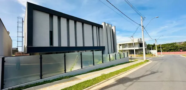 Casa de Condomínio com 3 Quartos à venda, 285m² no Vila Rosa, Goiânia