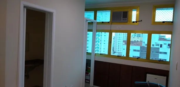Sala Comercial à venda, 49m² no Gonzaga, Santos