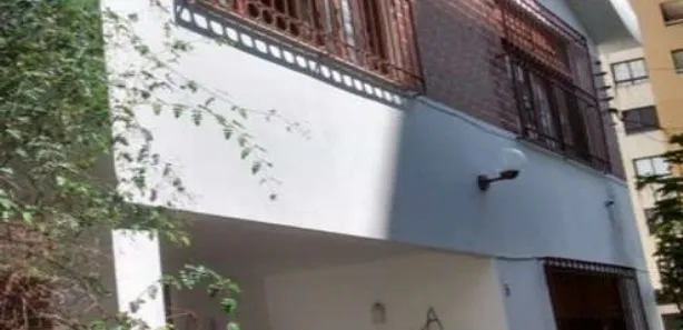 Casa com 4 Quartos para venda ou aluguel, 330m² no Jardim Apipema, Salvador