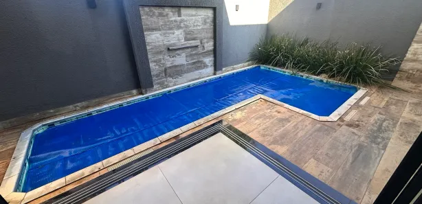 Casa de Condomínio com 3 Quartos para alugar, 202m² no Jardins Madri, Goiânia