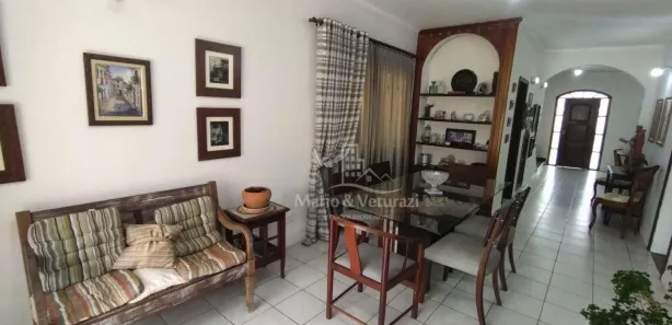 Sobrado com 3 Quartos à venda, 222m² no Jardim Helena Maria, Guarujá