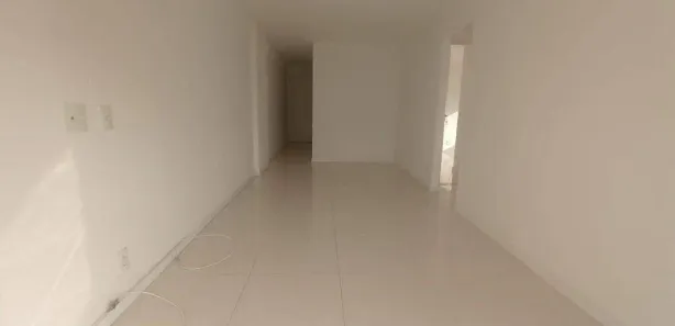 Apartamento com 3 Quartos para alugar, 88m² no Anil, Rio de Janeiro