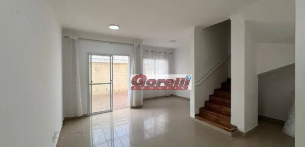 Casa de Condomínio com 3 Quartos para alugar, 100m² no Vila Mogilar, Mogi das Cruzes
