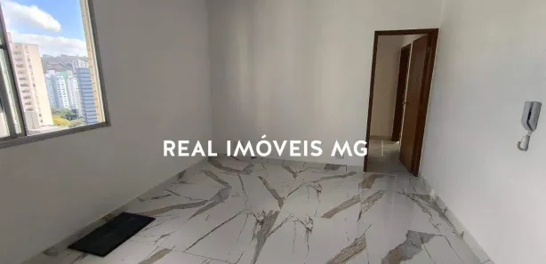 Cobertura com 2 Quartos para alugar, 120m² no Santo Antônio, Belo Horizonte