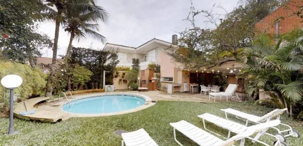 Casa de Condomínio com 4 Quartos à venda, 241m² no Enseada, Guarujá