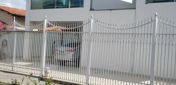 Sobrado com 8 Quartos à venda, 700m² no Setor de Habitações Individuais Norte, Brasília