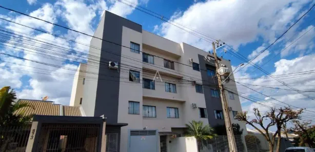 Apartamento com 2 Quartos para alugar, 56m² no São Francisco, Toledo