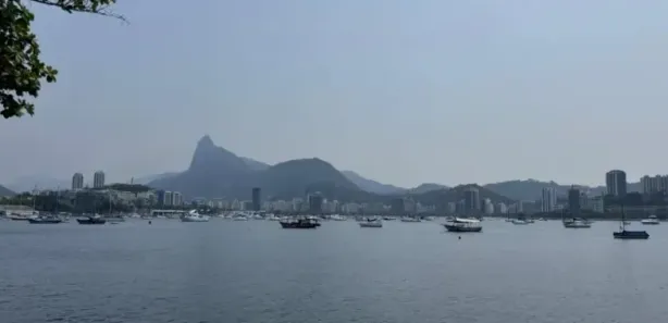 Sobrado com 4 Quartos para alugar, 480m² no Urca, Rio de Janeiro