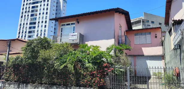 Casa com 4 Quartos para venda ou aluguel, 400m² no Vila Laura, Salvador