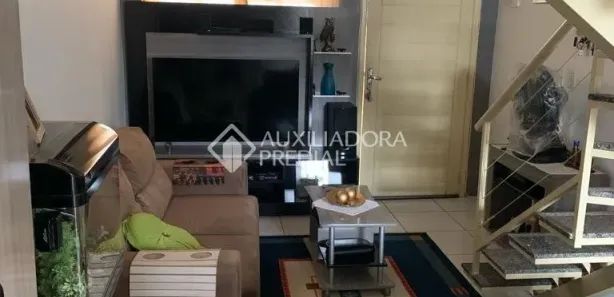 Sobrado com 2 Quartos à venda, 50m² no Jardim Iolanda, Guaíba