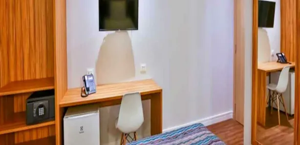 Flat com 1 Quarto à venda, 18m² no Parque Industrial Mário Bulhões, Maringá