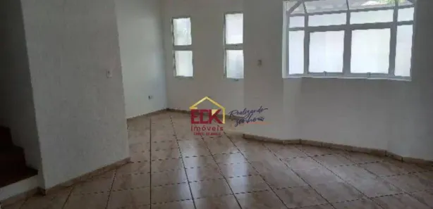 Casa de Condomínio com 3 Quartos para venda ou aluguel, 110m² no Parque Vera Cruz, Tremembé