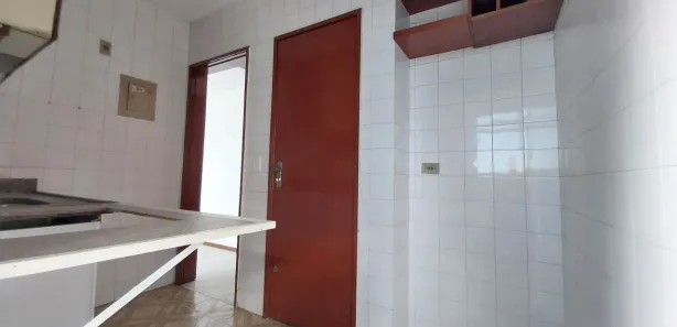 Apartamento com 3 Quartos para alugar, 56m² no Campo Grande, Rio de Janeiro