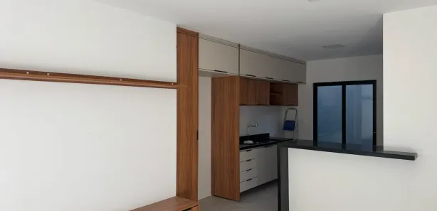 Apartamento com 2 Quartos para alugar, 70m² no Buraquinho, Lauro de Freitas