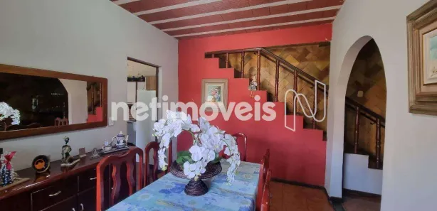 Casa com 6 Quartos para alugar, 309m² no Santa Efigênia, Belo Horizonte