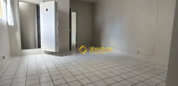 Sala Comercial para alugar, 52m² no Santo Antônio, Recife
