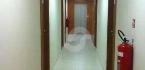 Sala Comercial à venda, 25m² no São Francisco, Niterói
