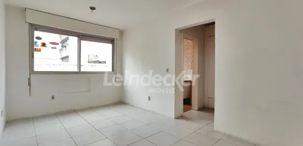 Kitnet com 1 Quarto para alugar, 31m² no Centro Histórico, Porto Alegre
