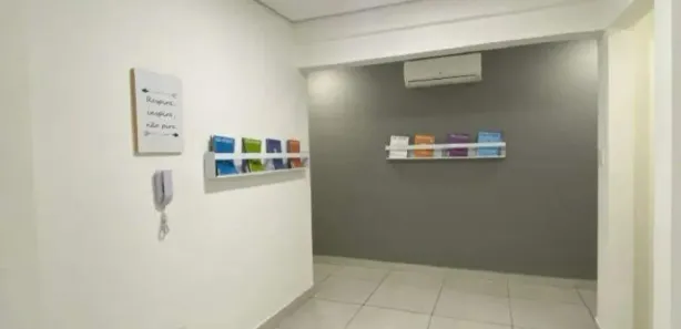 Sala Comercial para alugar, 80m² no Macuco, Santos