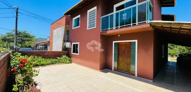 Casas à venda em Canasvieiras, Florianópolis - Viva Real