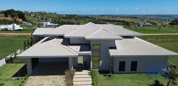 Casa de Condomínio com 4 Quartos à venda, 900m² no Riviera de Santa Cristina Xlll, Paranapanema