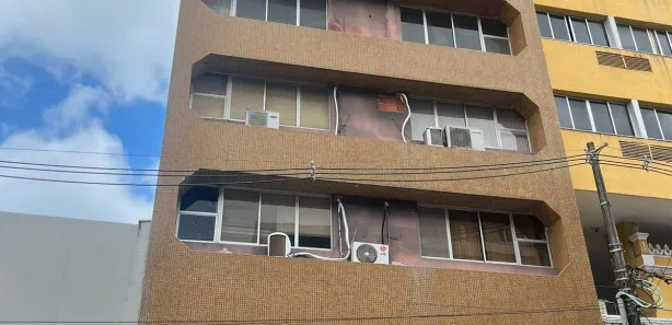Prédio Comercial com 8 Quartos à venda, 416m² no Politeama, Salvador