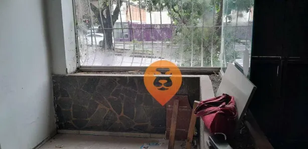 Imóvel Comercial com 2 Quartos para alugar, 110m² no Santa Efigênia, Belo Horizonte