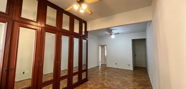 Apartamento com 3 Quartos para alugar, 112m² no Copacabana, Rio de Janeiro
