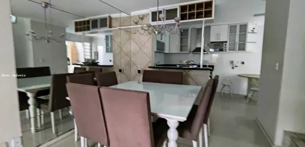 Casa com 4 Quartos para alugar, 220m² no Portinho, Cabo Frio