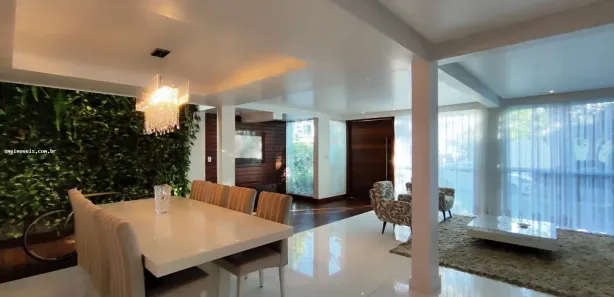 Casa de Condomínio com 3 Quartos à venda, 258m² no Itapuã, Salvador