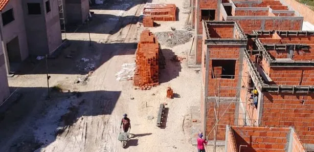 Casa de Condomínio com 3 Quartos à venda, 114m² no , Barreirinhas