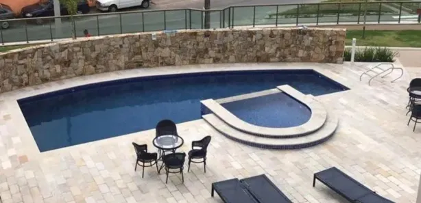 Apartamento com 3 Quartos para alugar, 140m² no Nogueira, Petrópolis