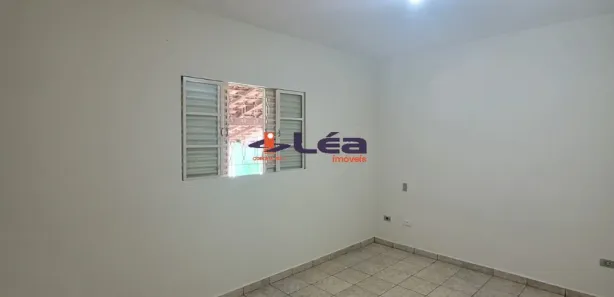 Casa com 2 Quartos para alugar, 70m² no Jardim Carlos Cooper, Suzano