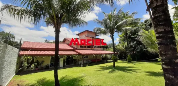 Fazenda/Sítio com 4 Quartos à venda, 383m² no Loteamento Parque Vera Cruz, Tremembé