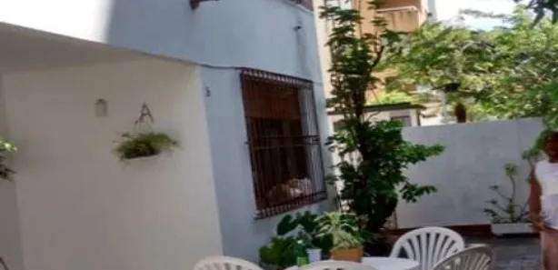 Casa com 4 Quartos para venda ou aluguel, 330m² no Jardim Apipema, Salvador