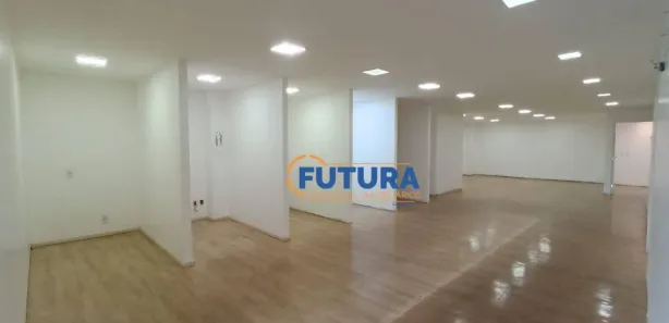 Ponto Comercial para alugar, 288m² no Samambaia Sul, Brasília