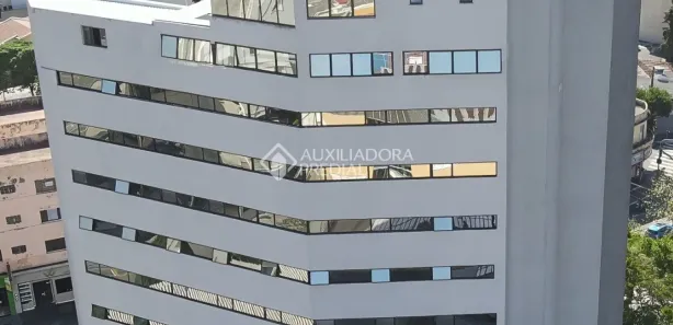 Sala Comercial à venda, 32m² no Parque Jaçatuba, Santo André