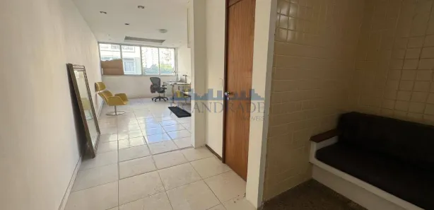 Sala Comercial para venda ou aluguel, 35m² no Copacabana, Rio de Janeiro