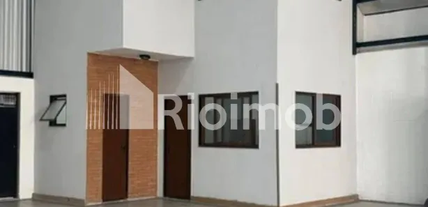 Galpão/Depósito/Armazém para venda ou aluguel, 600m² no Recreio dos Bandeirantes, Rio de Janeiro