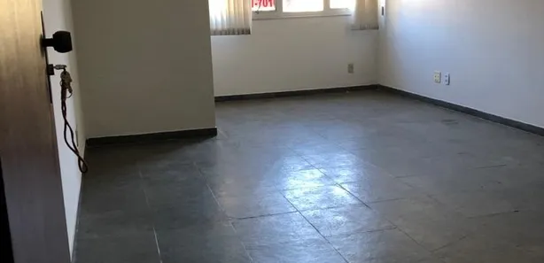 Sala Comercial para alugar, 28m² no Santa Efigênia, Belo Horizonte