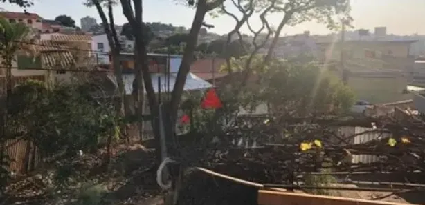 Lote/Terreno à venda, 360m² no Penha, Belo Horizonte