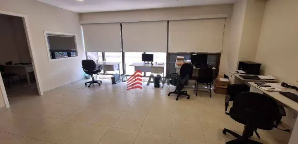 Sala Comercial à venda, 52m² no São Domingos, Niterói