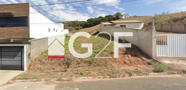 Lote/Terreno à venda, 300m² no Centro, Inconfidentes